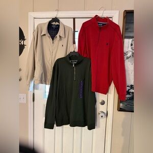 Men bundle pullovers and zip jacket